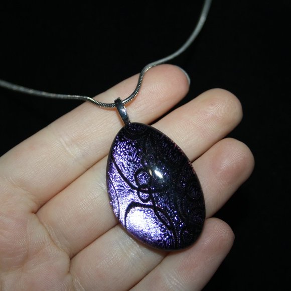 Stunning silver and purple glass necklace